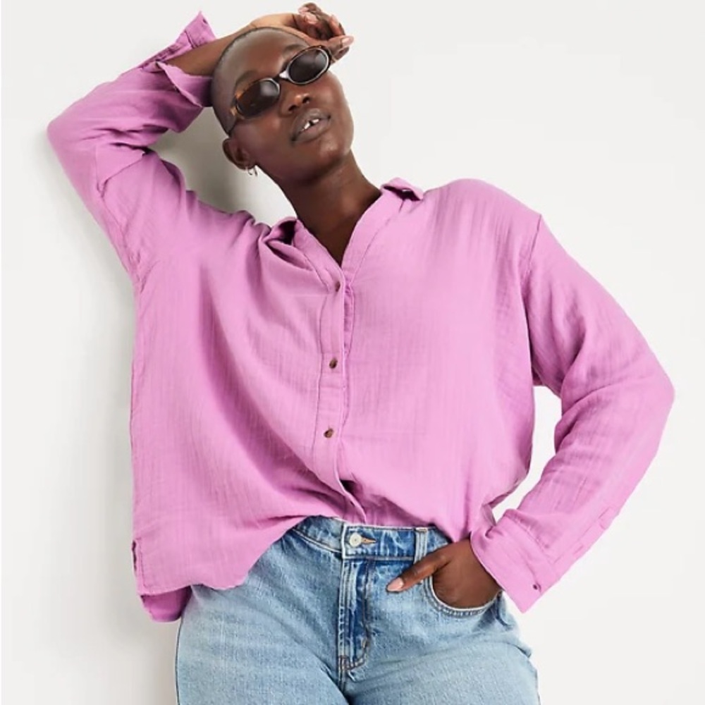 Old Navy Crinkle Gauze Button-Down Boyfriend Shirt
